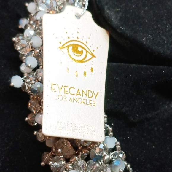 Eye candy Los Angeles acrylic and glass bead necklace - Picture 2 of 8